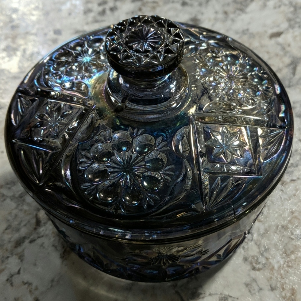 Art decor carnival glass dish